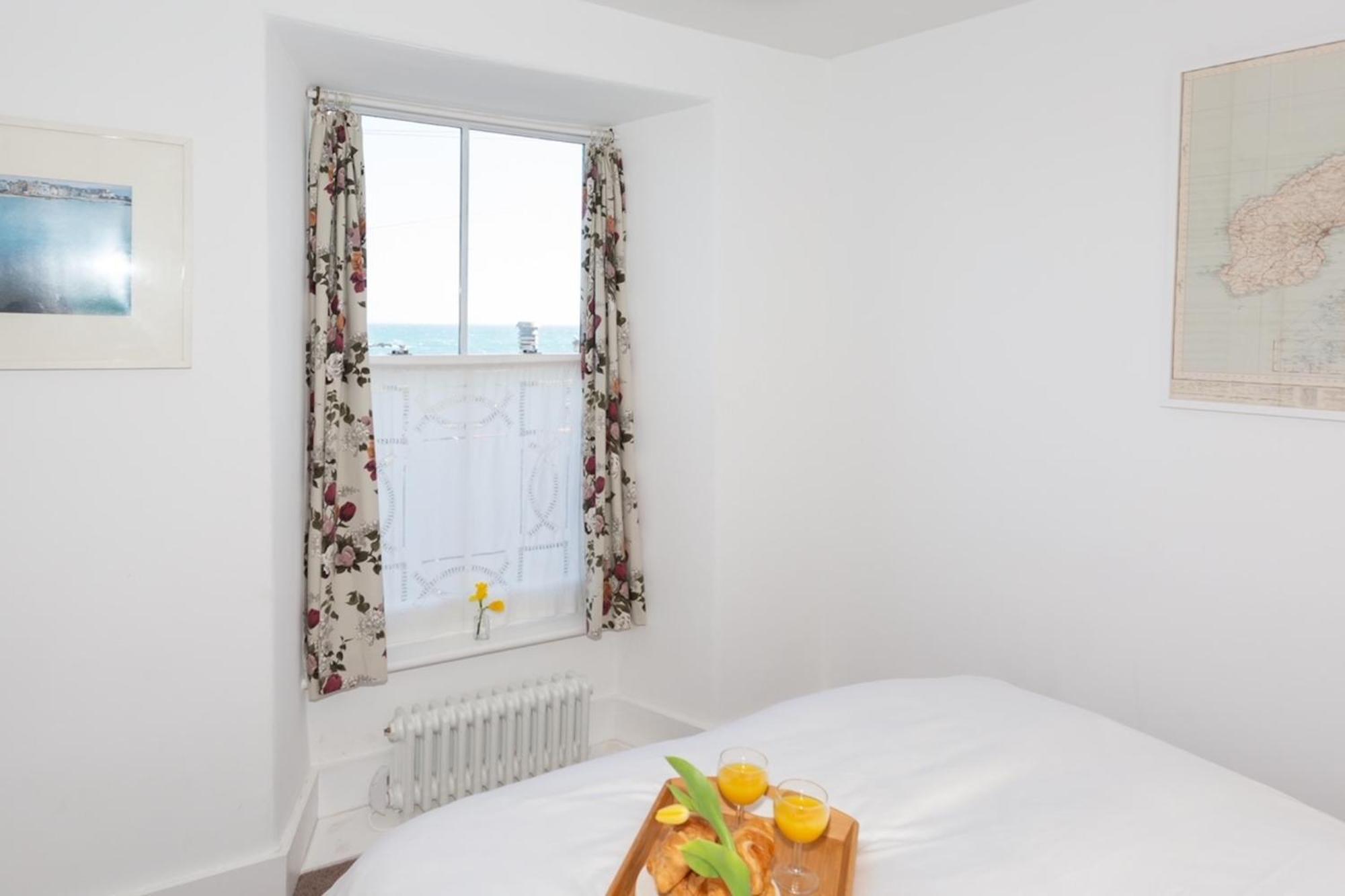 Janies Cottage~ Mousehole~Eclectic Interiors & Vintage Charm Eksteriør billede