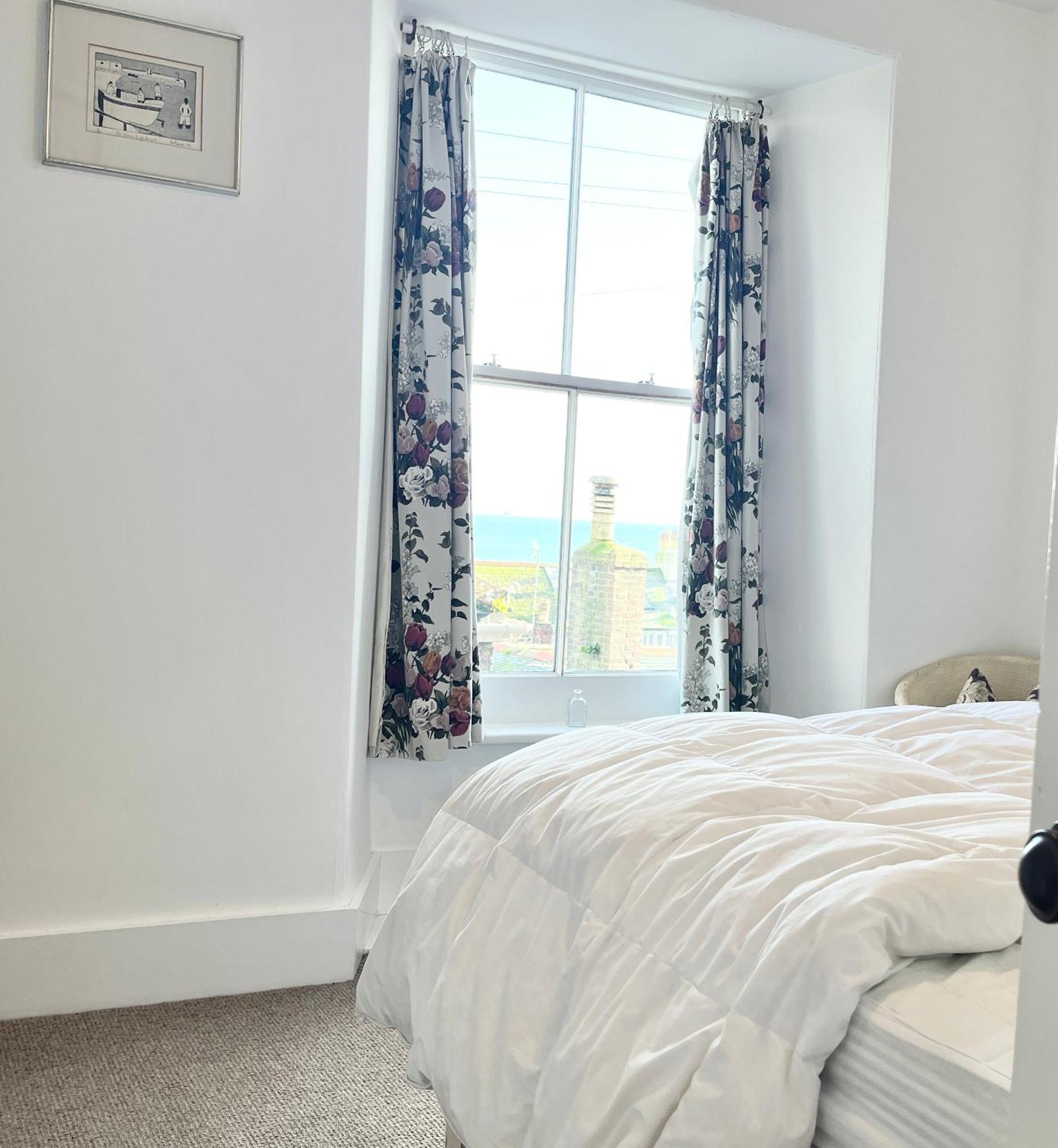 Janies Cottage~ Mousehole~Eclectic Interiors & Vintage Charm Eksteriør billede